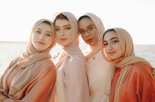 5 Ide OOTD Hijab yang Simple untuk Hangout di Tahun 2023