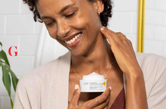 Merawat Kulit Leher yang Awet Muda dengan Neck Cream